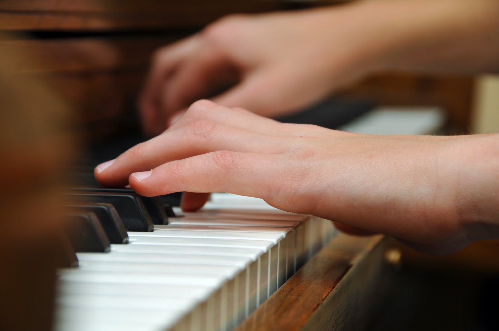 teen piano lessons